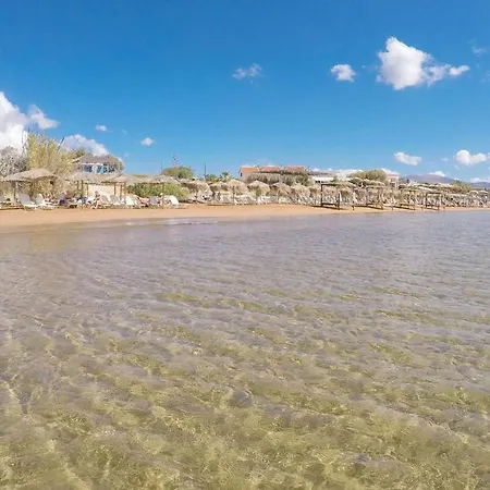 Kefalonia, Family Friendly House & Parking بيت للعطل