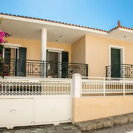 Сasa de vacaciones Kefalonia, Family Friendly House & Parking Lixouri